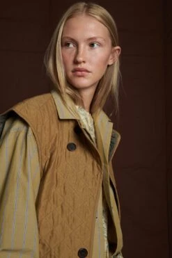 Soeur BLOUSON ANEMONE -Vêtements Pour Femmes 02 006 VOLAGE ALASKA ARCHIBALD ANEMONE ANDRA ANTALIA SAUDADE 0064