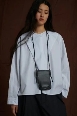 Soeur POCHETTE AMAURY -Vêtements Pour Femmes 06 012 ANTOINE1 AMAURY1 WATSON1 VELIKA 0017