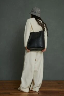 Soeur SAC SAUDADE 15 Soeur SAC SAUDADE -Vêtements Pour Femmes 07 010 ENVIE1 VAGABOND ALEX POTTI1 SAUDADE1 0047