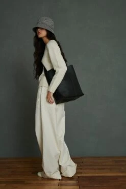 Soeur SAC SAUDADE 14 Soeur SAC SAUDADE -Vêtements Pour Femmes 07 010 ENVIE1 VAGABOND ALEX POTTI1 SAUDADE1 0049