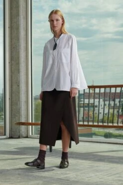 Soeur CHEMISE LAURETTE -Vêtements Pour Femmes 08 022 LAURETTE WALES VELIKA WEEKLY WALK 0007