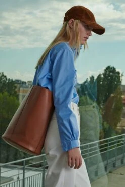 Soeur JEAN CALIFORNIA -Vêtements Pour Femmes 08 024 VANNES CALIFORNIA SERENA WILD SAUL 0063 93fd97e5 6316 4991 94a9 800490f438c4