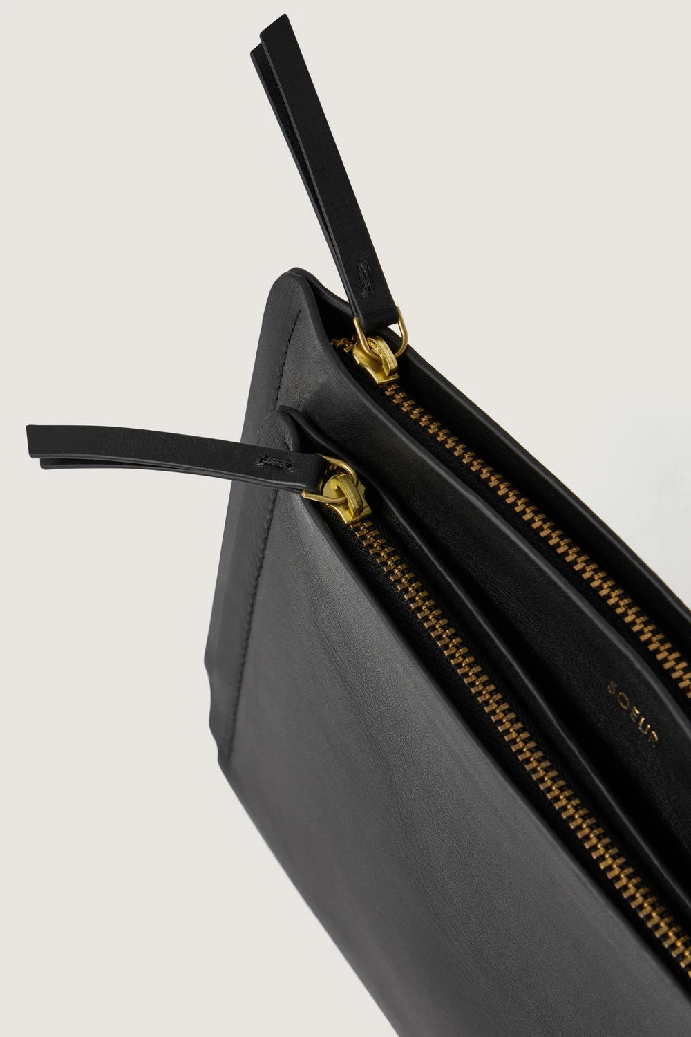 Soeur POCHETTE AICHA 4 Soeur POCHETTE AICHA – Image 4